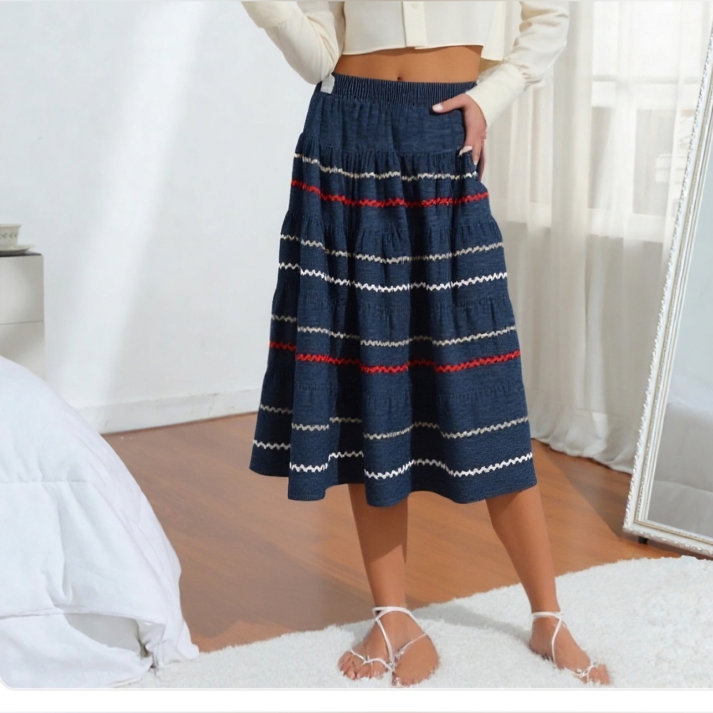 Kenar Vintage Prairie Style Chambray Tiered Skirt Red Silver Rick Rack Size XXS*